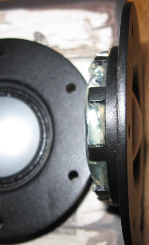 speaker-up_001  (10)