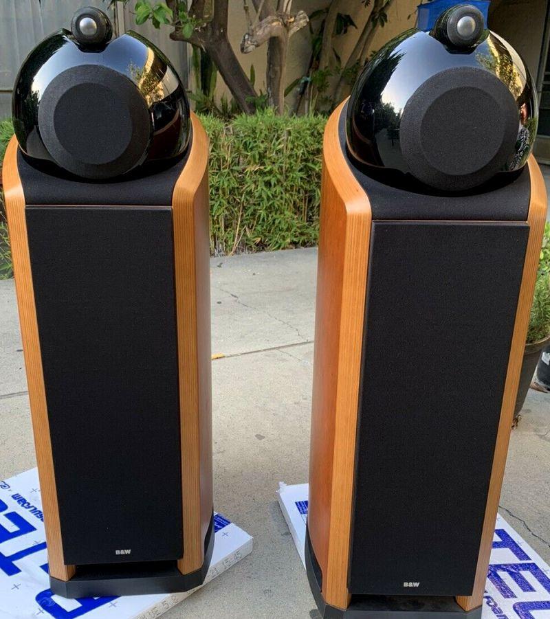 Bowers & Wilkins Nautilus 802 Diamond