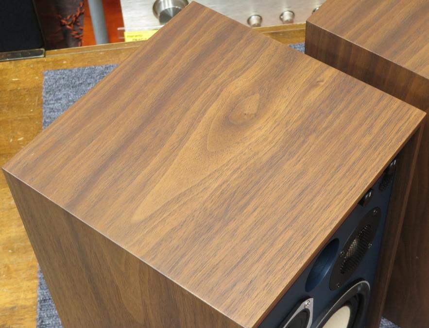 JBL 4312M II