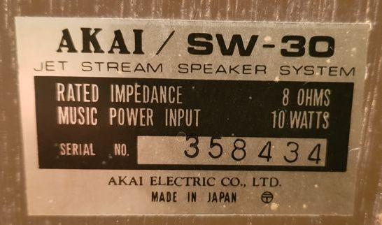 AKAI SW-30 AKAI SW-30